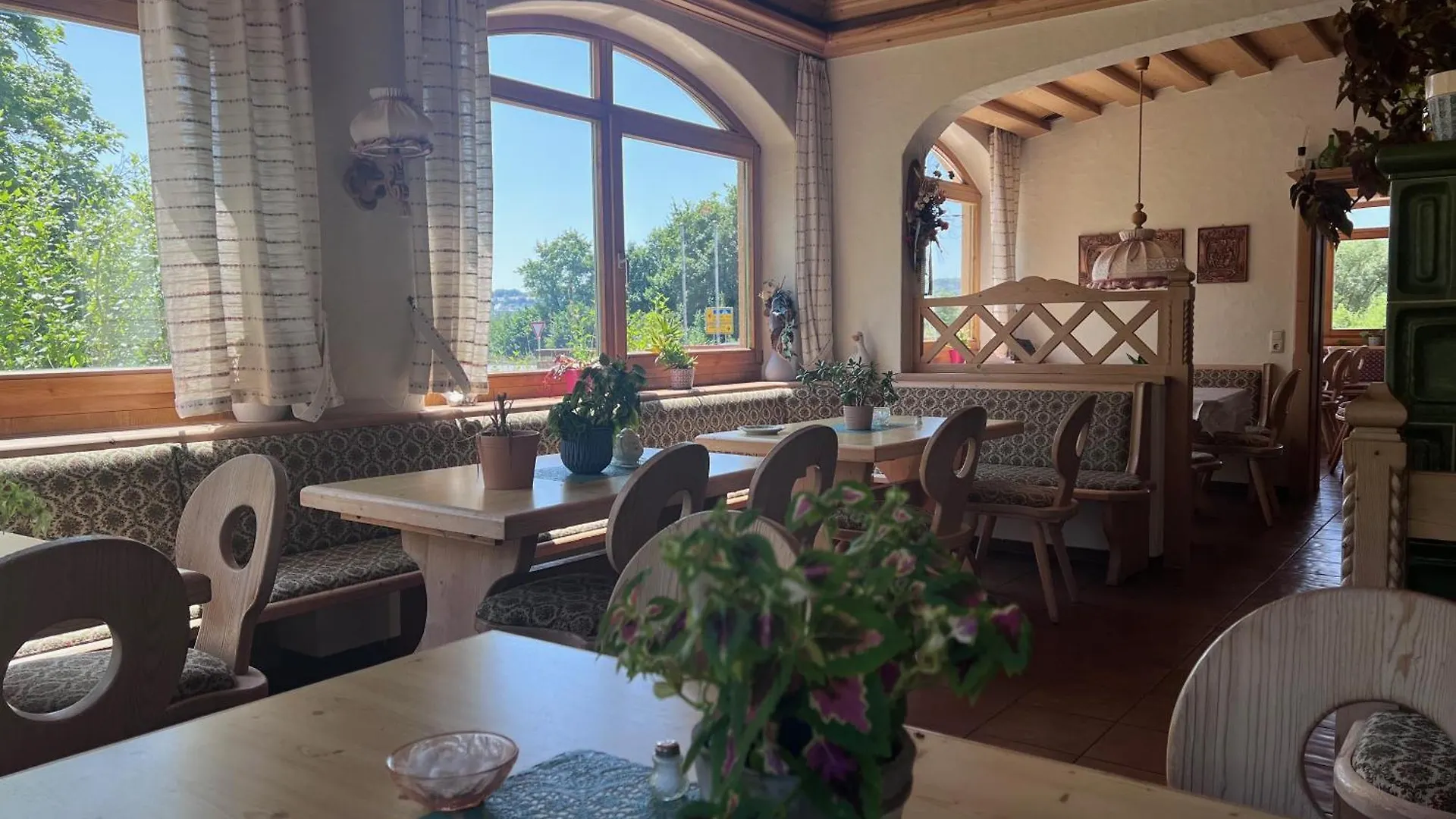 *** מלון Ebelsbach Alte Rose Gasthaus גרמניה