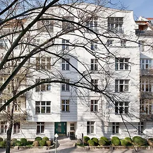 hotel-garni-kleist-am-kurfurstendamm.find-berlin-hotels.com/