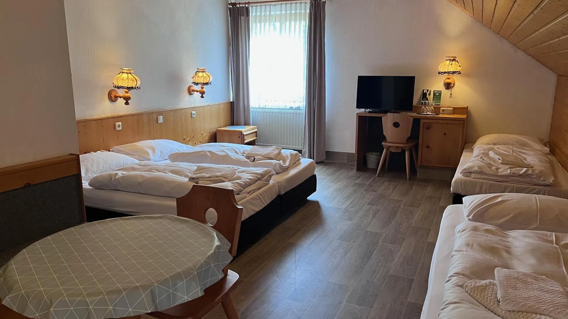 Alte Rose Gasthaus Ebelsbach Hotel